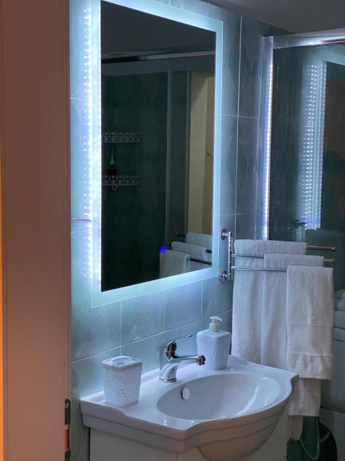 טיראנה Lucas Apartment מראה חיצוני תמונה